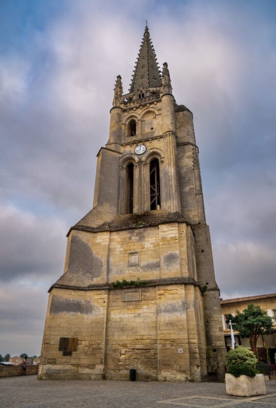 clocher-7-hd-65d745aabf8d7012926460